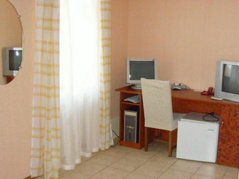 Pan Hotel Суми Стая снимка