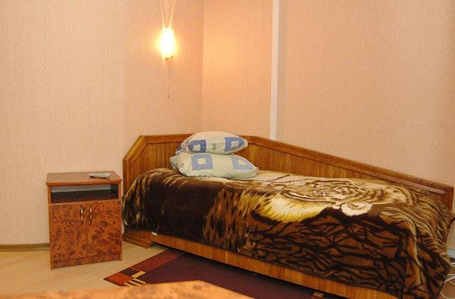 Pan Hotel Суми Стая снимка